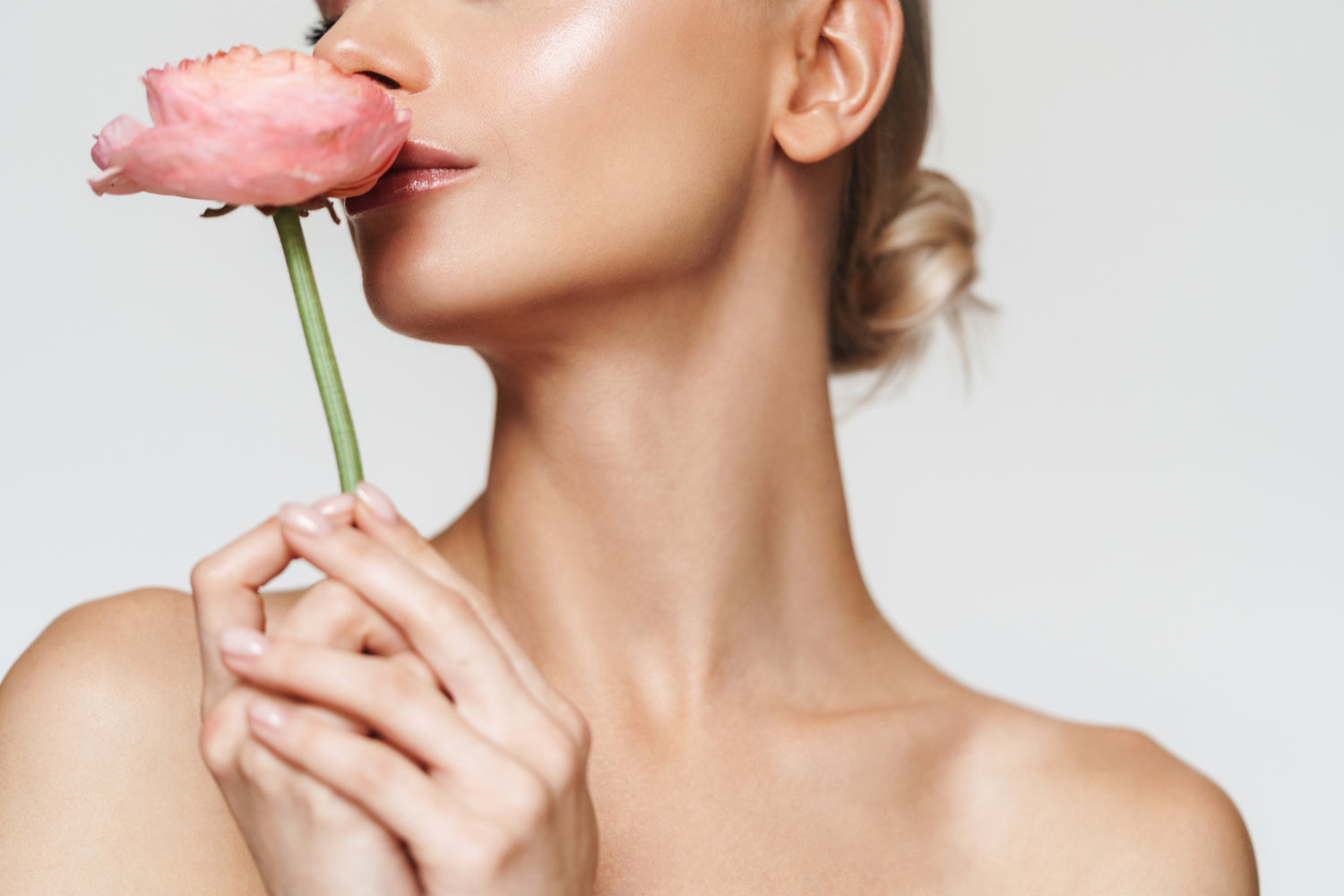 7 Ways to Bank Collagen: Your Ticket to Youthful Bliss